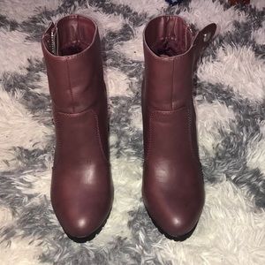 Burgundy bootie